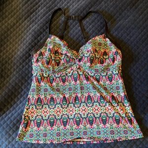 Title Nine Pele tankini top SPF 50 in EUC